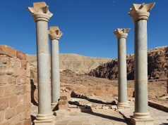 Szlakiem historii marmuru. Logistyka w antycznej Palestynie a początki chrześcijaństwa