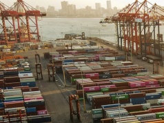 Porty RPA notują rekordowy ruch. To efekt omijania Morza Czerwonego i Kanału Sueskiego