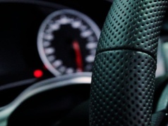 44% Polaków padło ofiarą oszustwa przy zakupie używanego auta