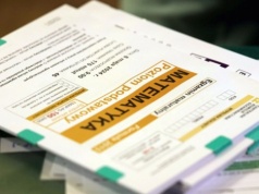 Rozpoczęła się próbna matura z matematyki. Arkusze CKE z odpowiedziami