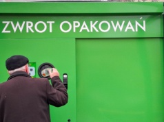 Dziesiątki milionów opakowań w systemie kaucyjnym. Ministerstwo podsumowuje pierwsze miesiące