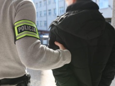 Niebezpieczna „ciekawość” na torach. Dwaj 17-latkowie zatrzymani w Białymstoku