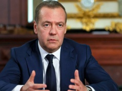 Miedwiediew uderza w USA i NATO. 