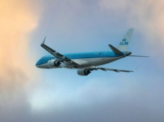 Drogie loty ewakuacyjne: prawie 10 tys. zł za powrót