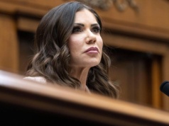 Kristi Noem zdymisjonowana. Zastąpi ją 