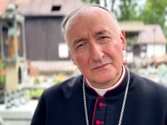 Biskup Skworc i ofiara księdza kolejnymi świadkami w procesie biskupa Jeża