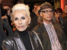 Ujawnił, co zrobił z prochami Kory. Przepisy w Polsce są jasne