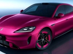 SAIC Z7 wygląda jak Porsche Taycan, ale kosztuje ułamek jego ceny