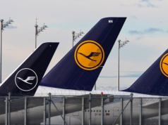 Samolot Lufthansy zawrócił do Egiptu. Miał ewakuować turystów z Bliskiego Wschodu