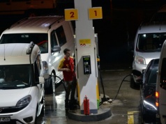 Odpowiedź na blokadę Cieśniny Ormuz. Kluczowy kraj regionu wprowadza kontrolę cen paliw