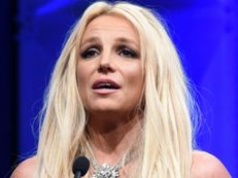 Britney Spears zatrzymana za prowadzenie pod wpływem. Wcześniej pozbyła się trenerów trzeźwości