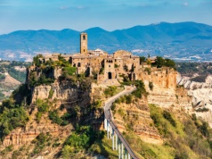 Żadne Positano i Bari. To jest najpiękniejsze włoskie miasteczko. Mieszka w nim garstka osób