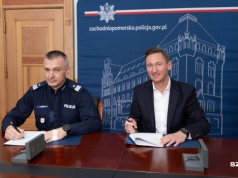 Pieniądze z województwa dla policji. Będą szkolenia dla mieszkańców regionu