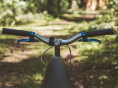 Czas na rower! Przygotuj sprzęt i w drogę!