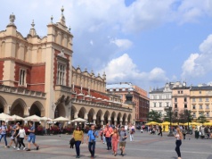 Grupa uczniów utknęła w Polsce. Powrót do domu mocno się wydłużył