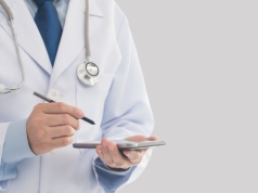 Błąd lekarski i śmierć pacjentki. Sprawa trafiła do łódzkiego sądu