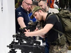 Polacy biorą się za produkcję broni? Byliśmy na targach pod Warszawą. To nas zdziwiło