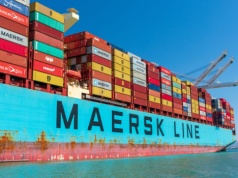 Maersk zawiesza dwa połączenia z Bliskim Wschodem
