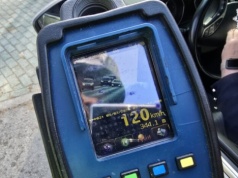 243 wykroczenia w trakcie działań kontrolno-prewencyjnych częstochowskiej drogówki