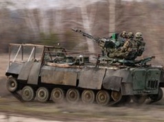 Zełenski ostrzega: Rosja szykuje się do ofensywy