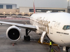 Kolejna linia przywraca loty na Bliski Wschód. A to dopiero początek pilnych decyzji