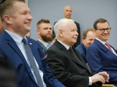 Polaków zapytano, która frakcja w PiS ma rację. Zaskakujące wyniki sondażu