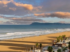 Wakacje nad Adriatykiem we Włoszech za 1059 PLN 🏖️☀️ Loty do Rimini + ⭐⭐⭐ hotel ze śniadaniami 🍕☕