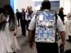 Chińczycy trzymają się mocno, a Europa dyskutuje, czyli sześć migawek z MWC 2026