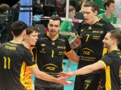 PlusLiga: Ślepsk Malow Suwałki - PGE GiEK Skra Bełchatów. Relacja live i wynik na żywo