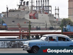 „Ta wyspa wkrótce upadnie”. Nie mają benzyny i prądu