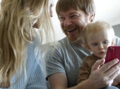 Ekrany niszczą istotę białą w mózgu dziecka. Wpływ widać już u przedszkolaków