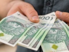 100 tys. wyparowało. Nieudana "inwestycja" seniorki