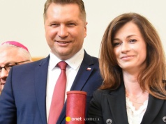 Przemysław Czarnek kandydatem PiS na premiera. Żonę poznał we Włoszech