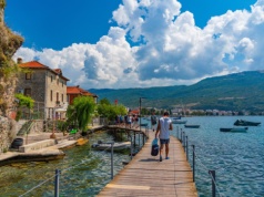 Chleb za 2 zł, kawa za 5. To "tańszy zamiennik Como". Wkrótce polecą tam tanie linie z Polski