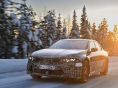 Nowe BMW i3 Neue Klasse: Oficjalne dane techniczne i finałowy szlif w Arktyce