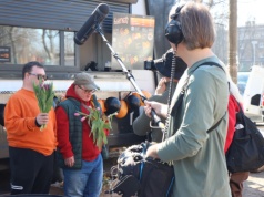 Sobotnie otwarcie nad Zalewem Nowohuckim. Ten food truck to coś więcej niż gastronomia