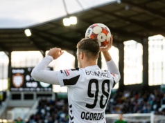 Juszczyk rozstrzygnął mecz! Sandecja lepsza od Hutnika