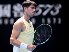 Gładkie zwycięstwa byłych mistrzów. Carlos Alcaraz stracił pięć gemów