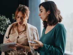 Dla kobiet praca ma sens. To coś więcej niż źródło dochodu