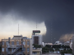 Iran wciąż bez internetu. To pogłębia chaos informacyjny. "Cyfrowe ciemności"