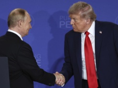 Trump działak, jak Putin