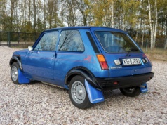 Renault 5 Alpine z 1979 roku szuka nowego właściciela. Koniec licytacji dzisiaj o 20:07