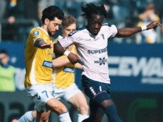 Nie tak to miało wyglądać. Mecz Ekstraklasy musi przejść do historii