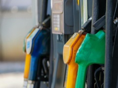 Szok cenowy na stacjach paliw. Prognozy nie są optymistyczne. Diesel przekroczy 7,50 zł?