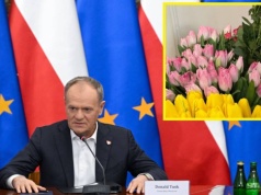 Donald Tusk pochwalił się zdjęciem w Dniu Kobiet. "Na szczęście byłem przygotowany"