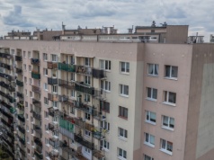 Bloki z wielkiej płyty nie spełniają standardów. Problem dla mieszkańców