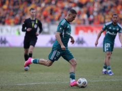 PKO Ekstraklasa: mały oddech Legii, Widzew znów w strefie spadkowej, zobacz tabelę