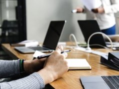 Obierz „Kurs na Biznes” i wygraj 30 tysięcy złotych na rozwój