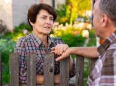 Sąsiad wejdzie ci teraz na posesję i do mieszkania. Sprawdź nowe przepisy