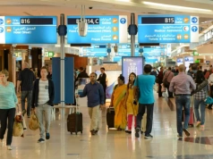 Loty w Dubaju wznowione po eksplozji. Co z zamkniętymi atrakcjami?